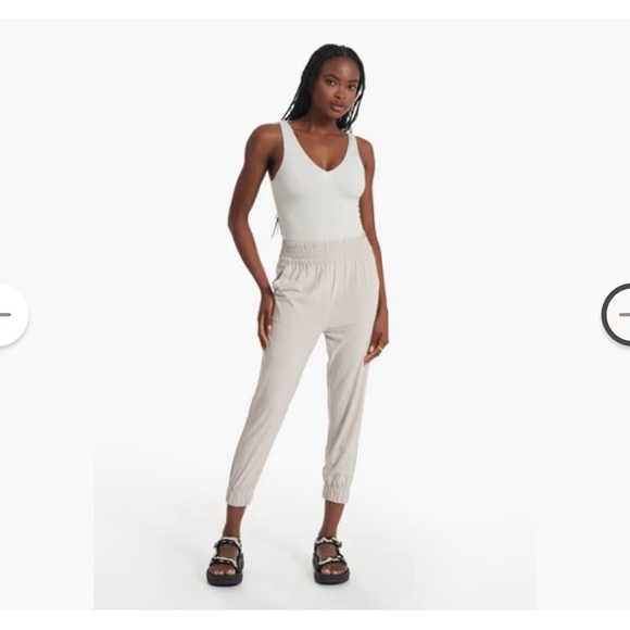 Vuori Villa Jogger Pants Beach Sand Lightweight Athletic Crop Women's Size XXL - Picture 11 of 15